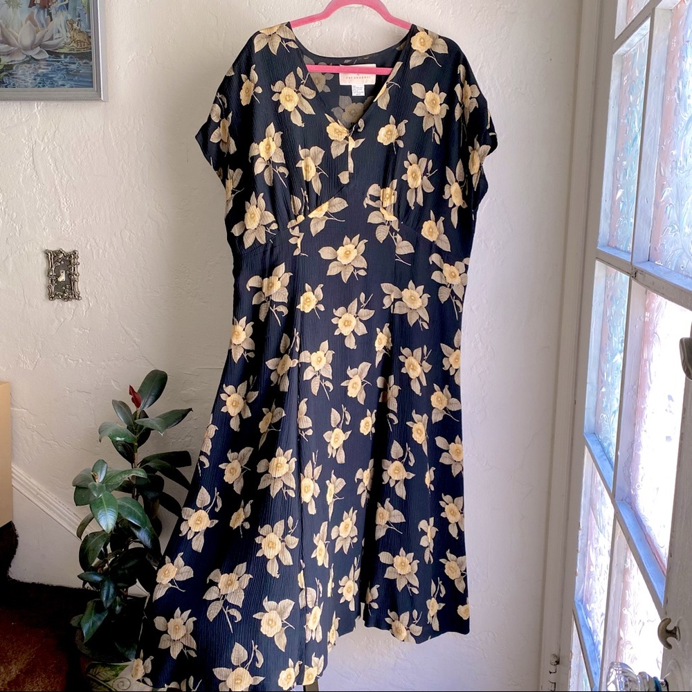 100% SILK FLORAL DRESS SZ 20W